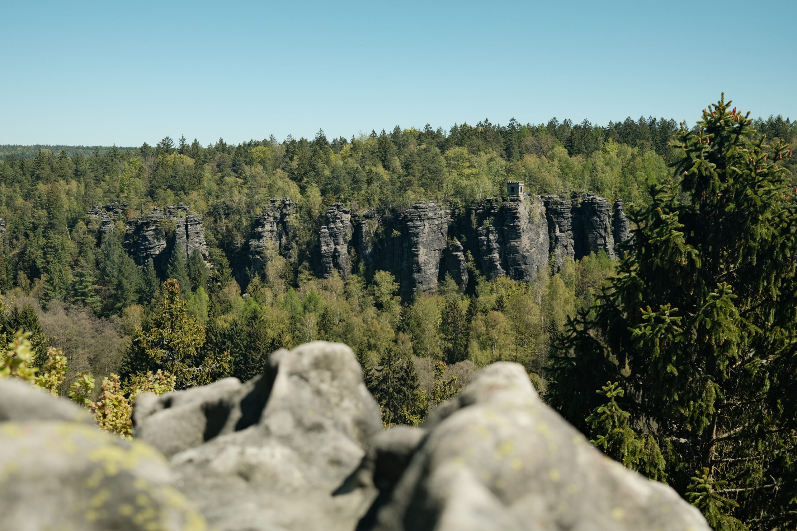 Aussichtsreiches Auf und Ab in der Sächsischen Schweiz bei Bielatal.